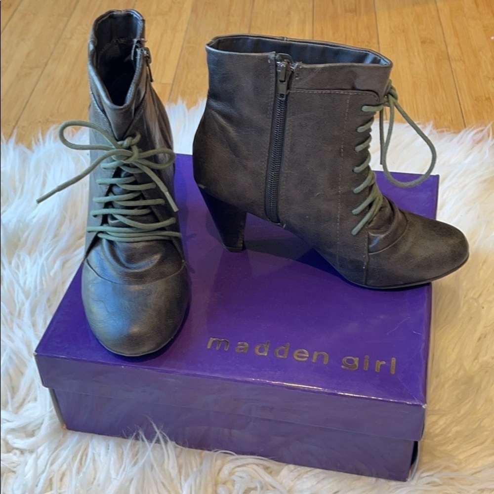Madden girl Sashimi Grey Bootie